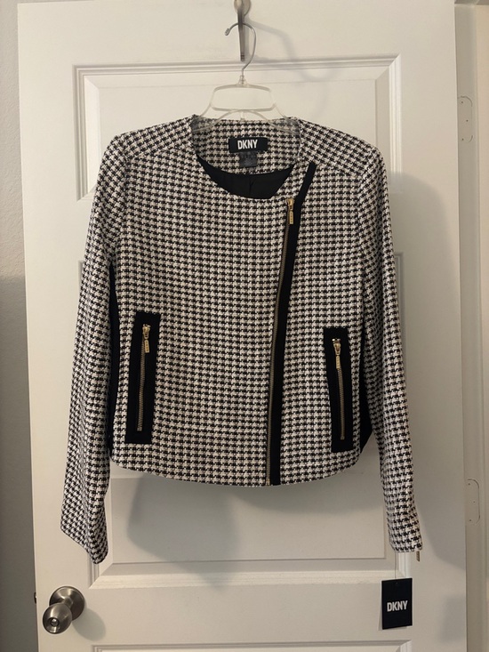 Dkny Jackets & Blazers - DKNY Black & White Houndstooth Tweed Moto Jacket SZ 16 gold-tone zippers NWT
